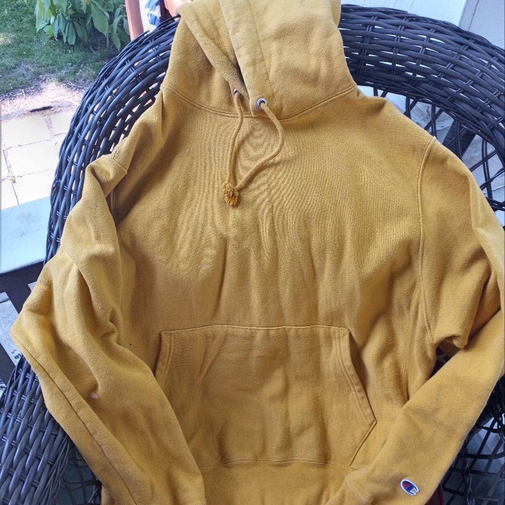 Champion Men's Gold Hoodie Sweater